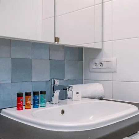Wonderful Sea Breeze Studio In The Center Of Near The Beach Blankenberge