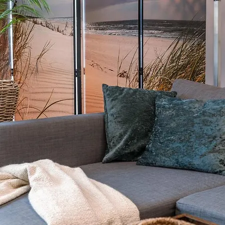 Apartmán Wonderful Sea Breeze Studio In The Center Of Near The Beach
